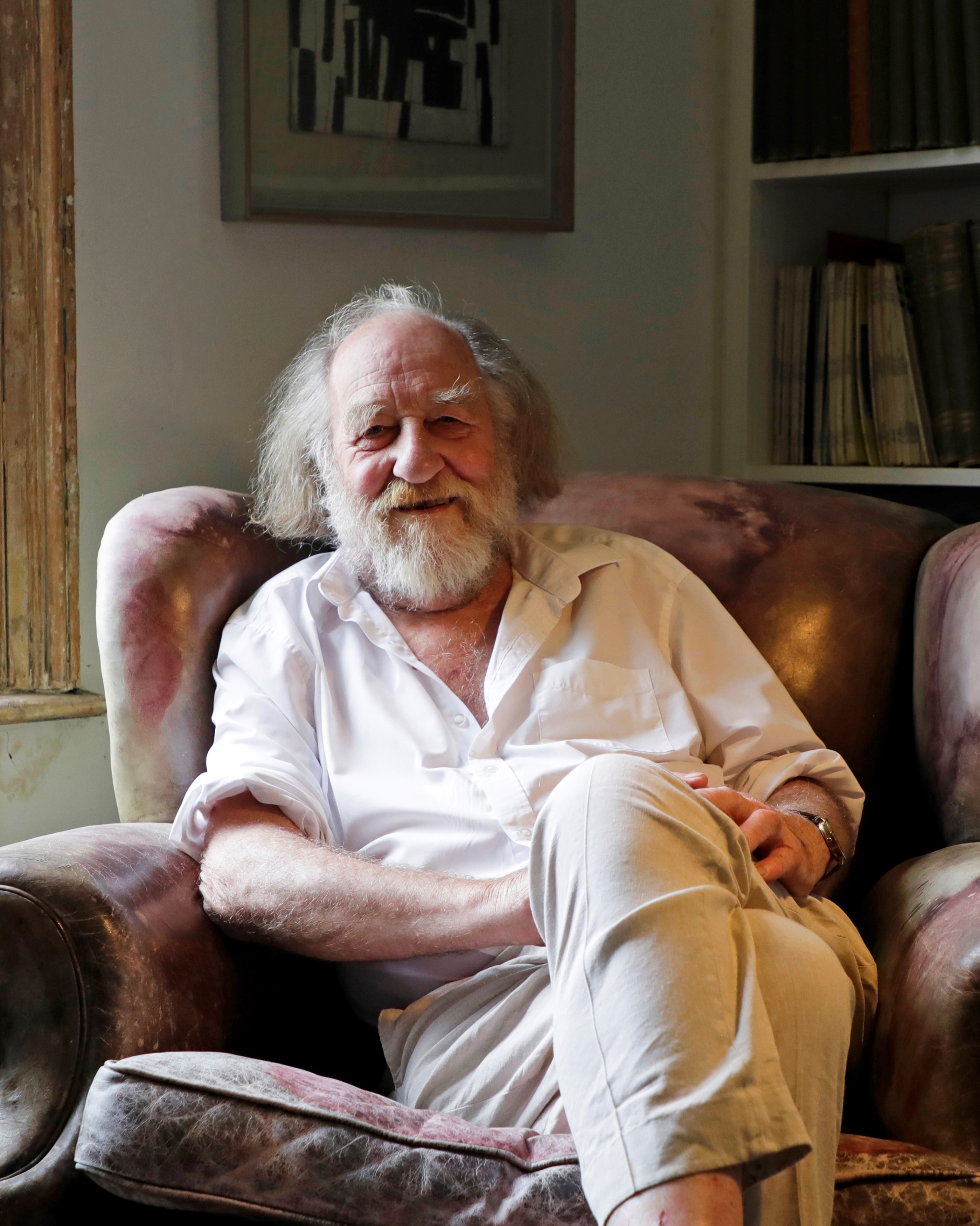 Simon Hilton